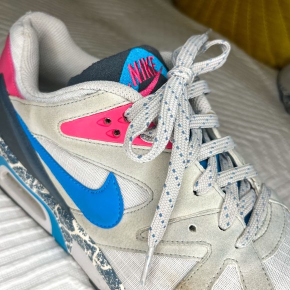 NIKE | Tennis Shoes | Men's Size 8 - Picture 7 of 8